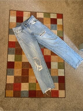 Gogo jeans straight leg ripped jeans